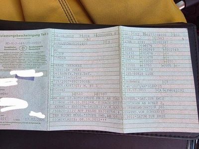 Gebraucht Jeep Grand Cherokee Overland 241 PS (177 kW) 2012 Schwarz SUV