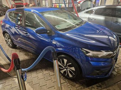 Gebraucht Dacia Sandero Expression 91 PS (66 kW) 2025 Blau Limousine