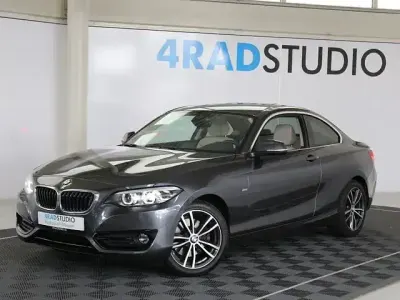 Gebraucht BMW 220 Sport Line 184 PS (135 kW) 2018 Grau Coupé