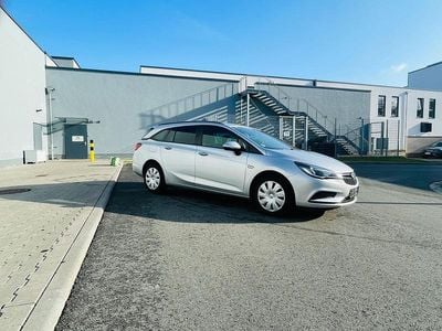 Gebraucht Opel Astra Edition 136 PS (100 kW) 2019 Silber Kombi