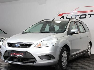 Gebraucht Ford Focus Style 90 PS (66 kW) 2010 Silber Kombi
