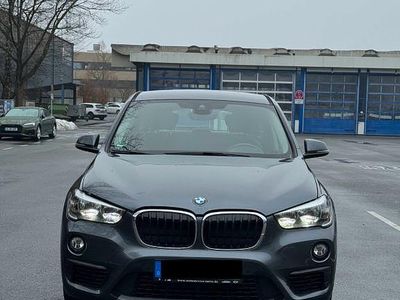 Gebraucht BMW X1 Advantage 150 PS (110 kW) 2016 Grau SUV