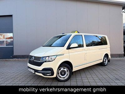 Usata VW Caravelle 150 CV (110 kW) 2023 Giallo Furgone