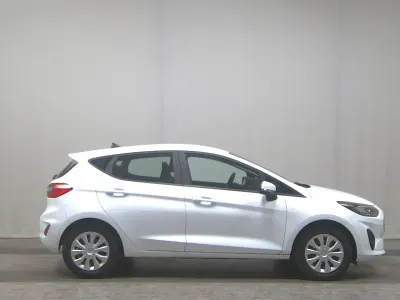 Gebraucht Ford Fiesta Cool & Connect 75 PS (55 kW) 2023 Weiss Kleinwagen