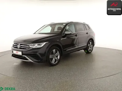 Gebraucht VW Tiguan Allspace Elegance 245 PS (180 kW) 2023 Deep black perleffekt SUV