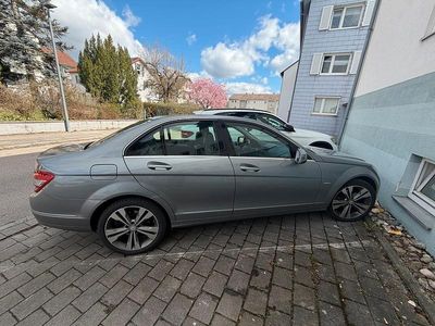 Gebraucht Mercedes C200 184 PS (135 kW) 2009 Grau Limousine