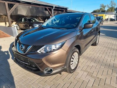 gebraucht Nissan Qashqai Acenta 1.2 Aut. *NAVI*KAM*STAHZ*SPUR*