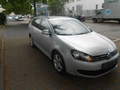 Gebraucht VW Golf VI Comfortline 105 PS (77 kW) 2012 Silber Kleinwagen