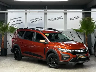 Gebraucht Dacia Jogger Extreme 110 PS (80 kW) 2024 Braun Van / Kleinbus