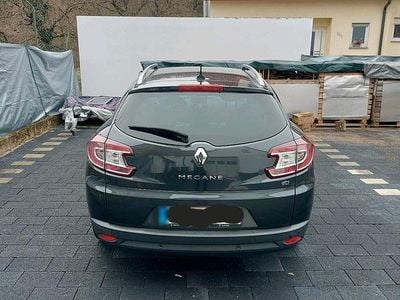 Second-hand Renault Mégane GrandTour Bose Edition 131 CP (96 kW) 2015 Negru Break