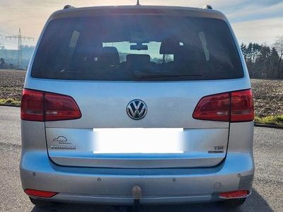 Gebraucht VW Touran Highline 105 PS (77 kW) 2011 Silber Van / Kleinbus