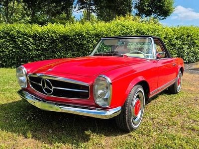 Gebraucht Mercedes 230 150 PS (110 kW) 1965 Rot Cabrio