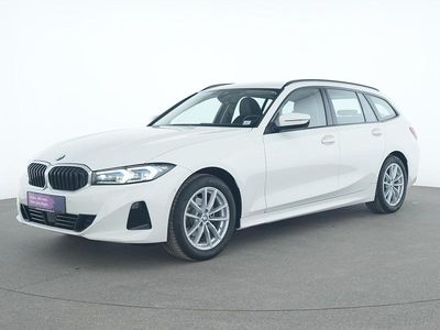 Gebraucht BMW 318 Comfort Edition 156 PS (114 kW) 2025 Alpinweiss Limousine