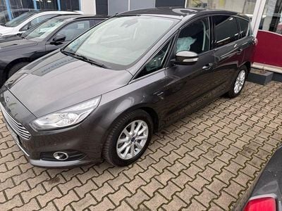 Usata Ford S-MAX S 241 CV (177 kW) 2017 Grigio Monovolume