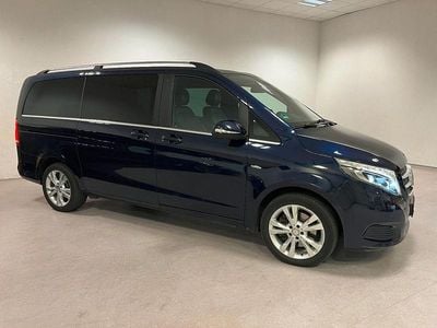 Gebraucht Mercedes V250 190 PS (139 kW) 2016 Blau Van / Kleinbus