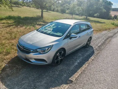 Gebraucht Opel Astra 110 PS (80 kW) 2018 Silber Kombi