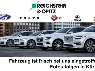 Używany Volvo XC40 Ultra 197 KM (144 kW) 2024 Czarny SUV