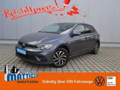 Gebraucht VW Polo IQ Drive 95 PS (69 kW) 2022 Grau (rauchgrau metallic) Limousine