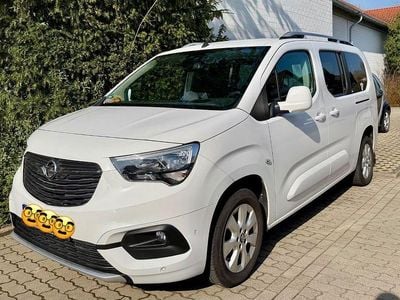 Gebraucht Opel Combo Life XL 102 PS (75 kW) 2019 Weiß Van / Kleinbus