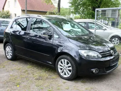 Gebraucht VW Golf VI Style 105 PS (77 kW) 2011 Schwarz Kleinwagen