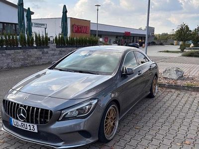 Mercedes CLA200