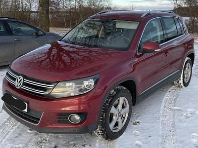 Rot Gebraucht 2013 VW Tiguan Sportline SUV | 12.500 € (Fairer Preis)