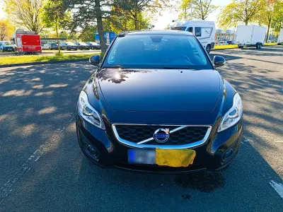 Gebraucht Volvo C30 Momentum 145 PS (106 kW) 2010 Schwarz Kleinwagen