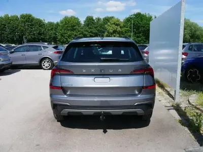 Neu Skoda Kamiq Selection 2026 Grau SUV