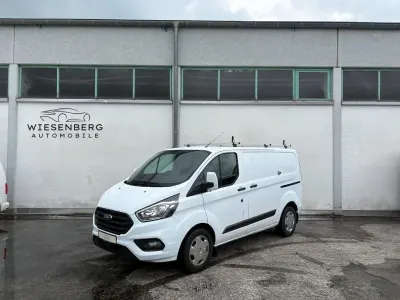 Gebraucht Ford Transit Custom 131 PS (96 kW) 2021 Frozen white Van / Kleinbus