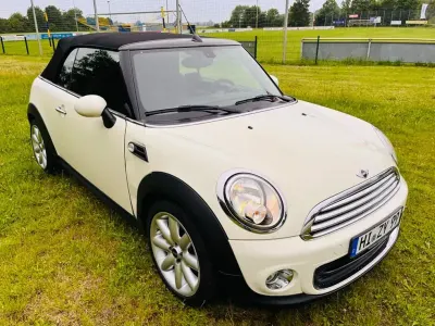 Gebraucht Mini One Cabriolet 98 PS (72 kW) 2014 Weiß Cabrio