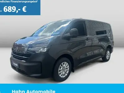 Neu VW T7 150 PS (110 kW) 2026 Grau Van