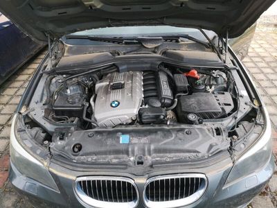 gebraucht BMW 525 i Limousine