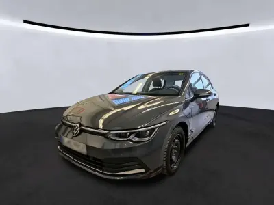 Gebraucht VW Golf VIII Style 204 PS (150 kW) 2022 Delfingrau metallic Limousine