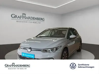 Gebraucht VW Golf VIII Active 150 PS (110 kW) 2022 Grau Limousine