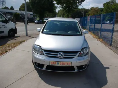 Gebraucht VW Golf Plus Cross 116 PS (85 kW) 2007 Reflexsilber metallic (metallic) Kleinwagen