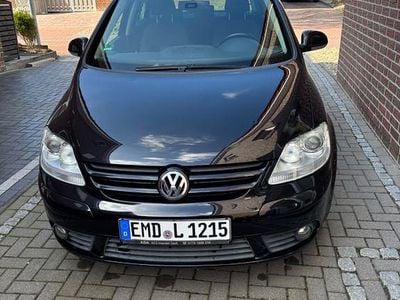 Second-hand VW Golf Plus Cross Edition 122 CP (89 kW) 2008 Negru Monovolum