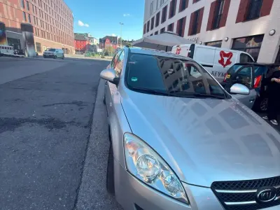 Gebraucht Kia Ceed 2007 Grau Kleinwagen