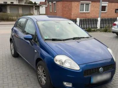 Gebraucht Fiat Grande Punto 75 PS (55 kW) 2007 Blau Kleinwagen