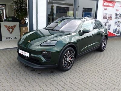 Porsche Macan 4 Electric