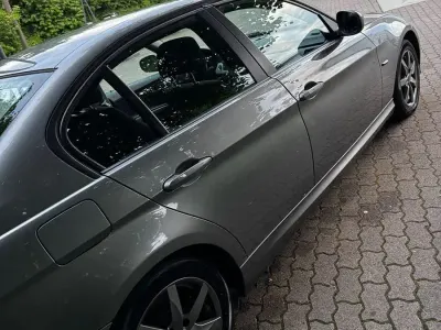 Gebraucht BMW 118 143 PS (105 kW) 2009 Grau Kleinwagen