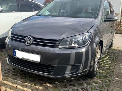 Gebraucht VW Touran 140 PS (102 kW) 2013 Grau Van / Kleinbus