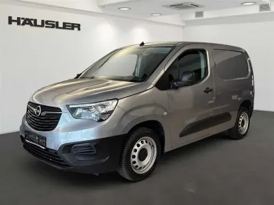 Gebraucht Opel Combo Edition 131 PS (96 kW) 2023 Grau Van / Kleinbus