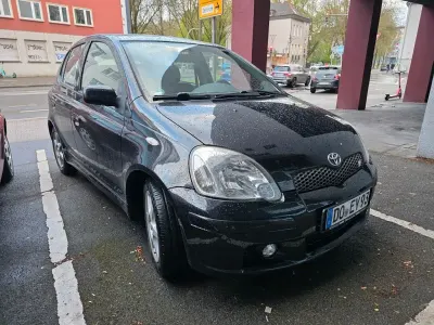 Brugt Toyota Yaris 105 HK (77 kW) 2005 Sort Sedan