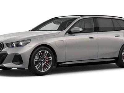 Occasion BMW 550e Comfort Edition 489 PK (359 kW) 2025 Grijs Stationwagen