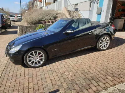 Gebraucht Mercedes SLK200 163 PS (119 kW) 2006 Schwarz Cabrio