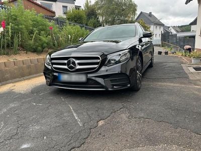 Mercedes E300