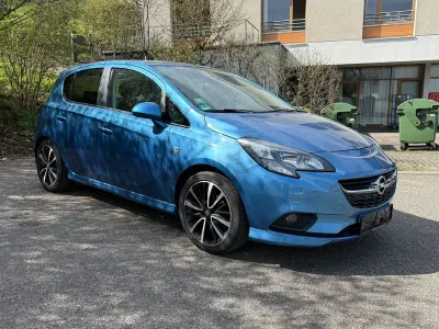 Używany Opel Corsa drive 69 KM (50 kW) 2015 Niebieski Hatchback