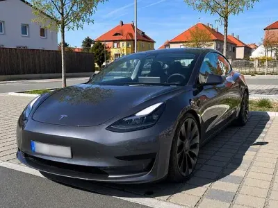 Gebraucht Tesla Model 3 RWD 239 kW (325 PS) 2022 Grau Limousine