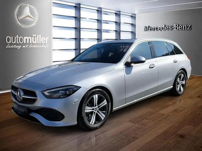 Gebraucht Mercedes C200 Avantgarde 163 PS (119 kW) 2022 Silber Kombi