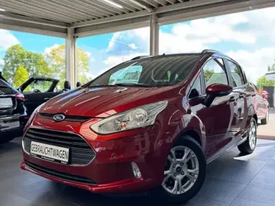 Gebraucht Ford B-MAX SYNC Edition 101 PS (74 kW) 2016 Rot Van / Kleinbus